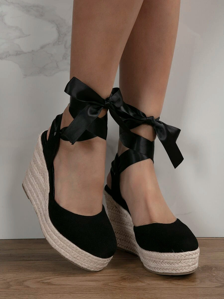 Ženske minimalističke espadrile sa vezicama