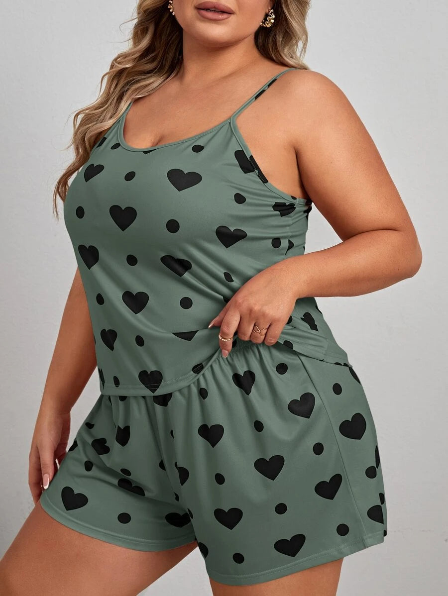 Ženski pidžama komplet plus size sa topom na bretele sa printom srca i pantalonama