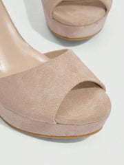 Ženske sandale sa kaišem oko gležnja i otvorenom prstom, elegantne platforme