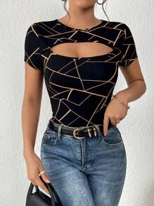 SHEIN Privé Geo Print Cut Out Front Summer Tee