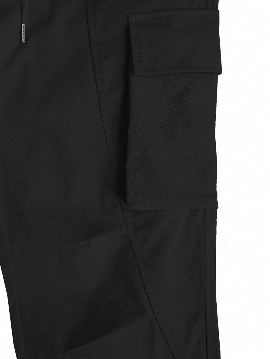 Muške široke cargo pantalone jednobojne sa pertlom u struku i džepovima