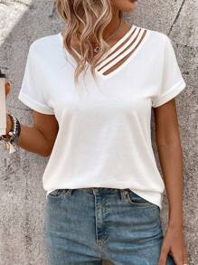SHEIN LUNE Women's Solid Color Short Sleeve T-Shirt With Asymmetric Neckline,Casual