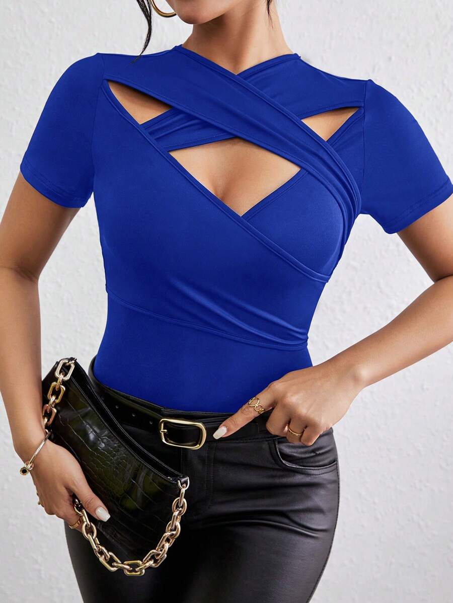 Majica Slim Fit  sa Izrezima i Kratkim Rukavima