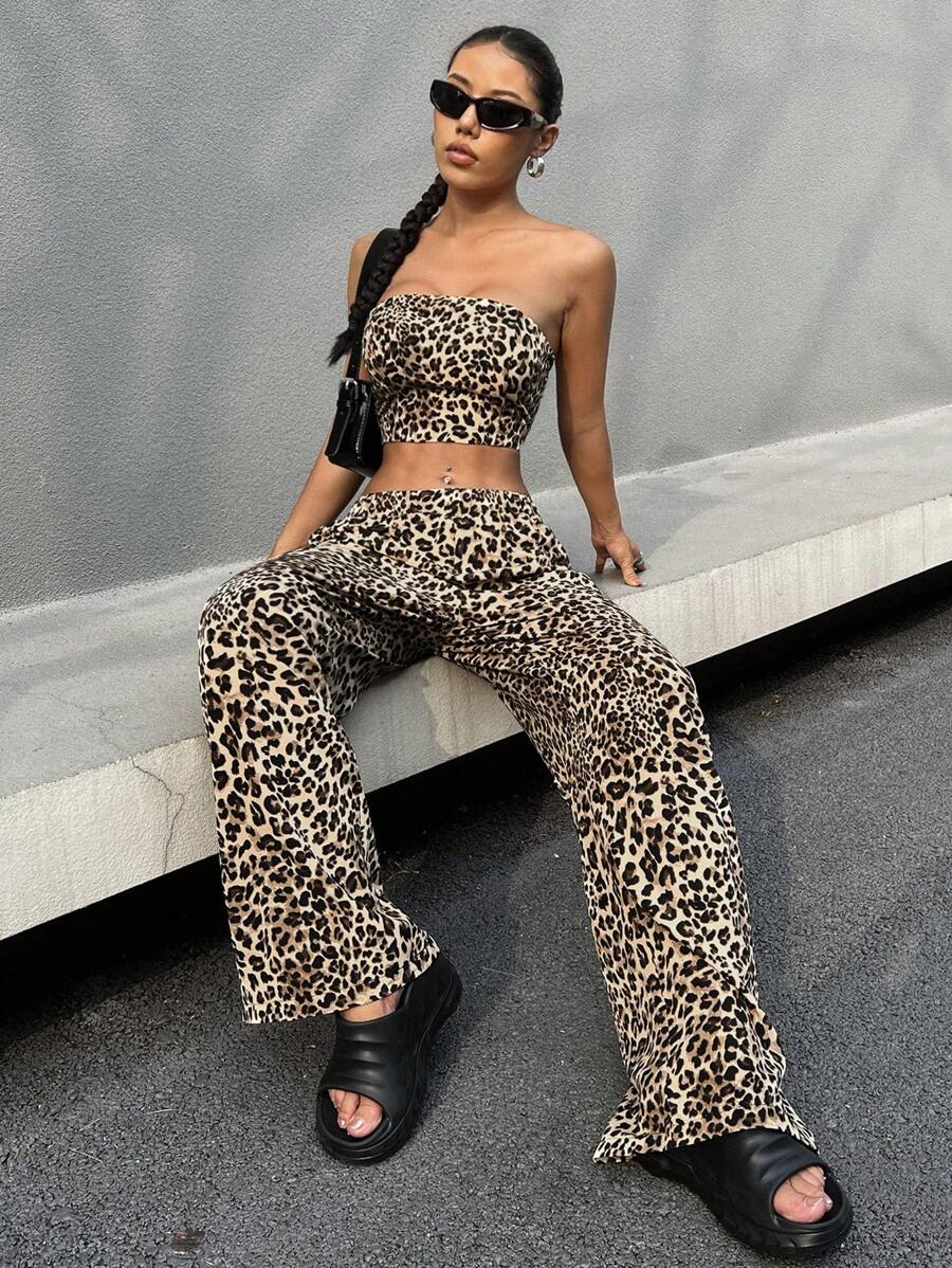Ženski Bandeau Crop Top sa Leopard Printom i Opuštene Pantalone