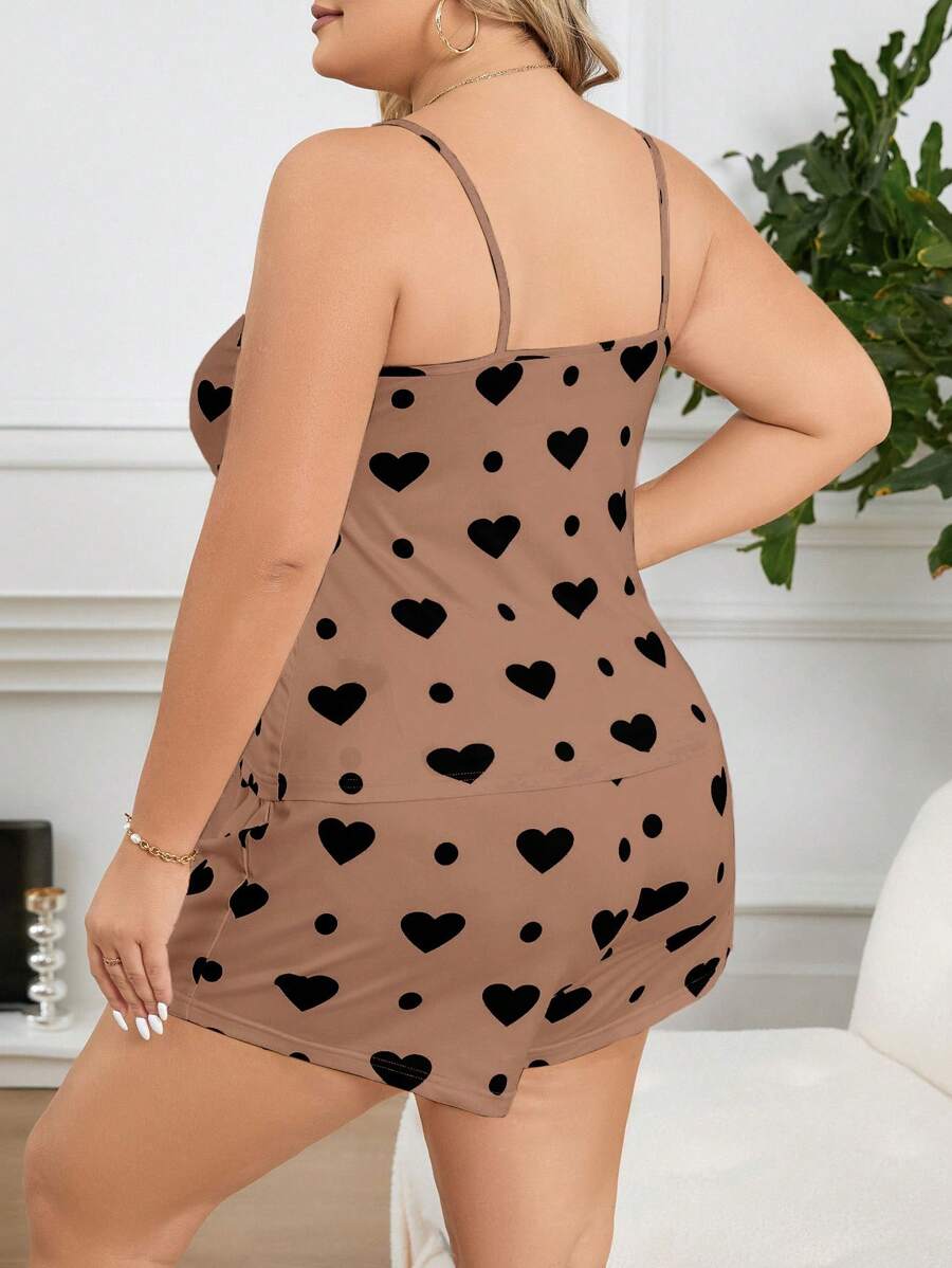 Ženski pidžama komplet plus size sa topom na bretele sa printom srca i pantalonama