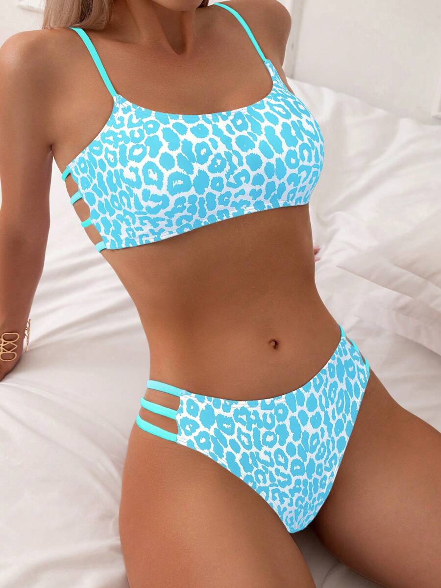 Ženski bikini set sa leopard printom, pogodan za plažu i letovanje