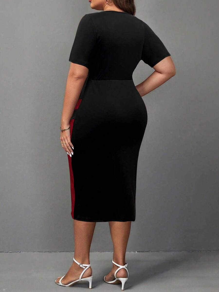 Plus size haljina sa koloblock dizajnom i izrezom