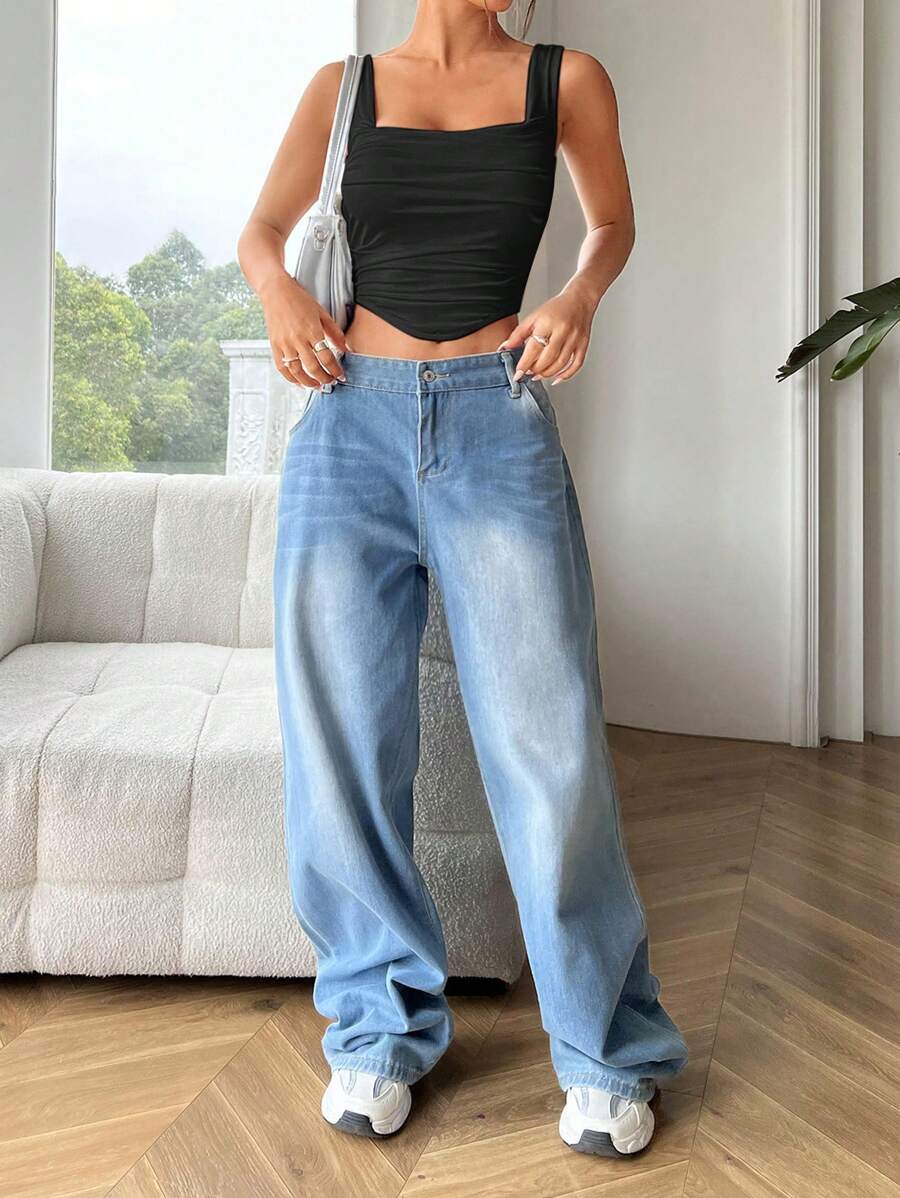 Čvrsti Cami Top sa Naborima za Leto
