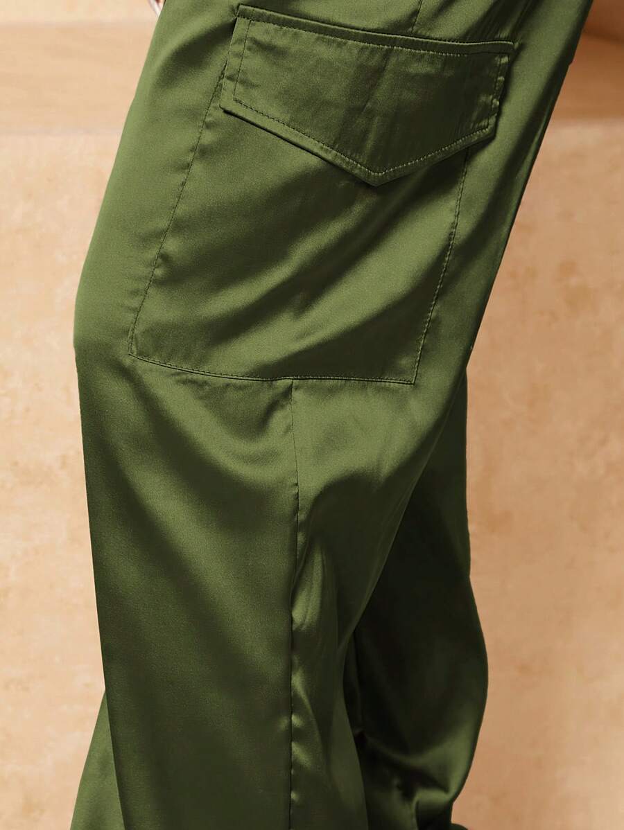 Ležerne satenske pantalone sa perticom u struku za proleće i leto