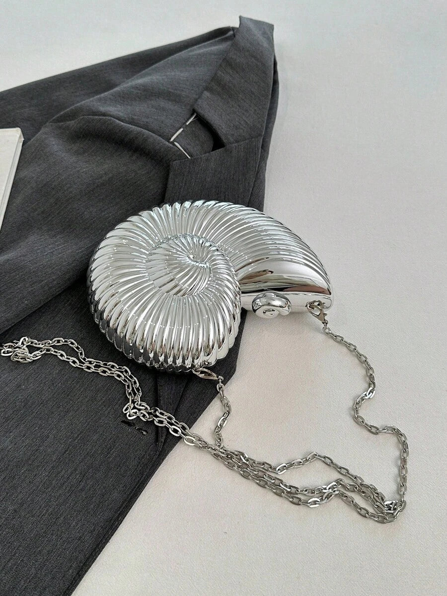 Elegantna ženska torba sa dizajnom školjke, moderna sjajna