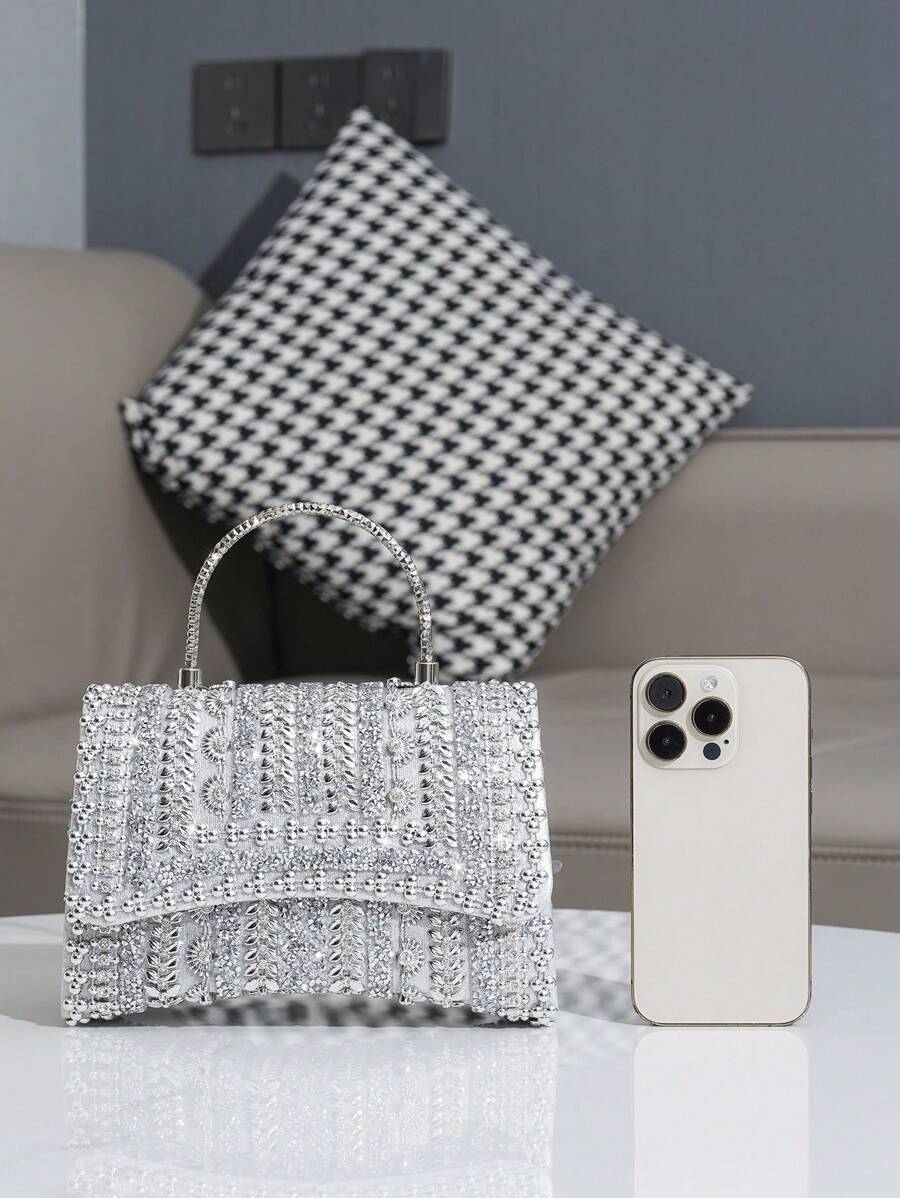 Torba sa šljokicama i kristalima, elegantna