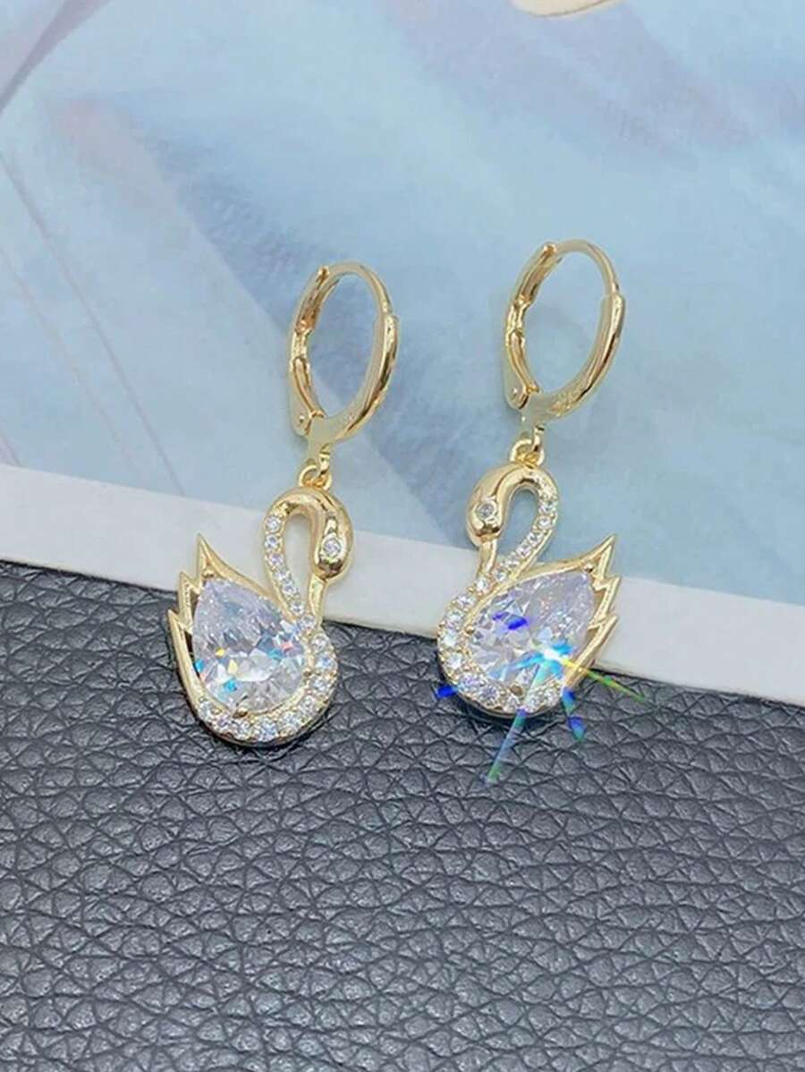 1 par elegantnih i jedinstvenih modnih minđuša za žene sa dizajnom labuda