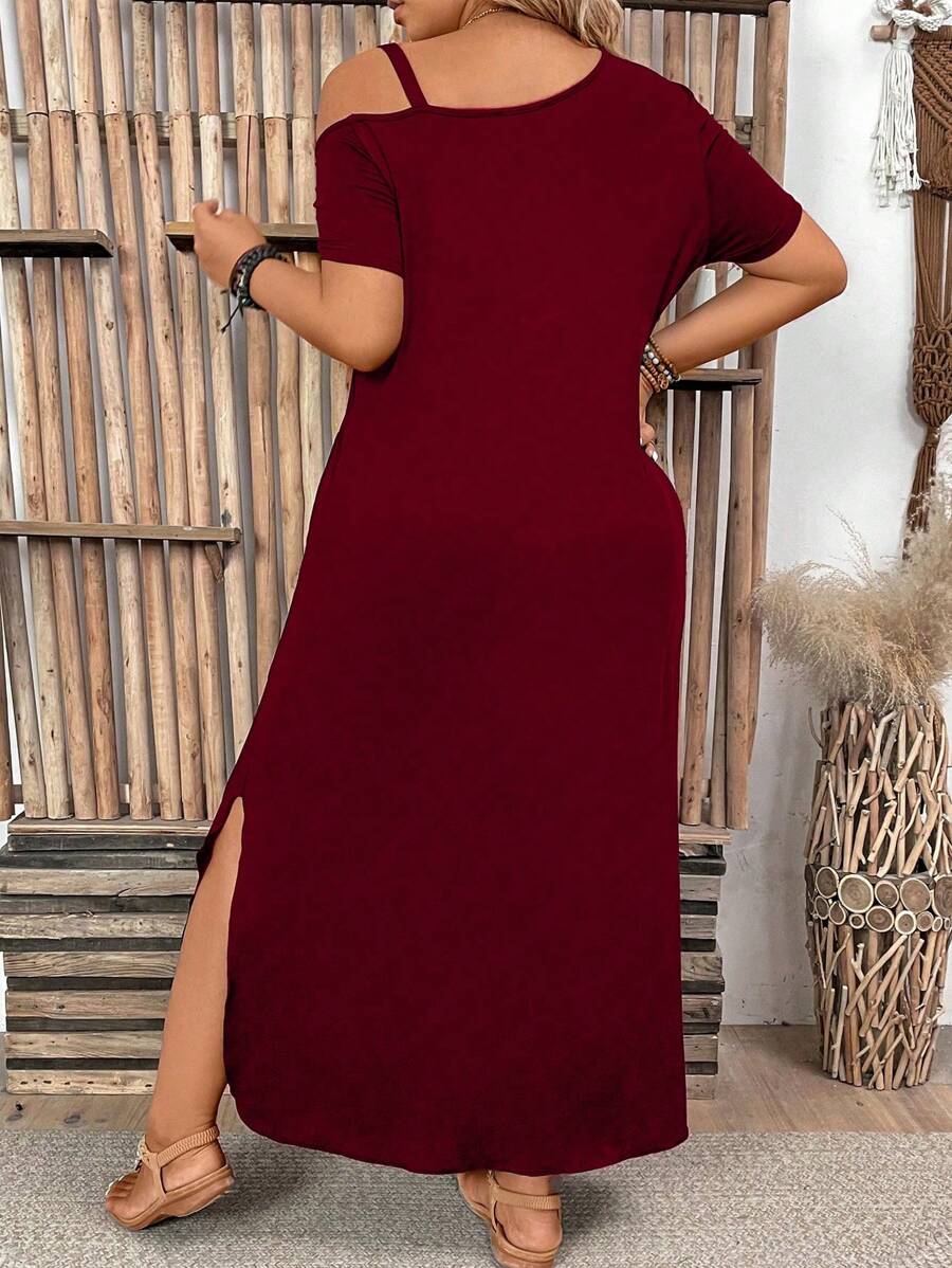 Ženska ležerna haljina plus size jednobojna, sa asimetričnim izrezom
