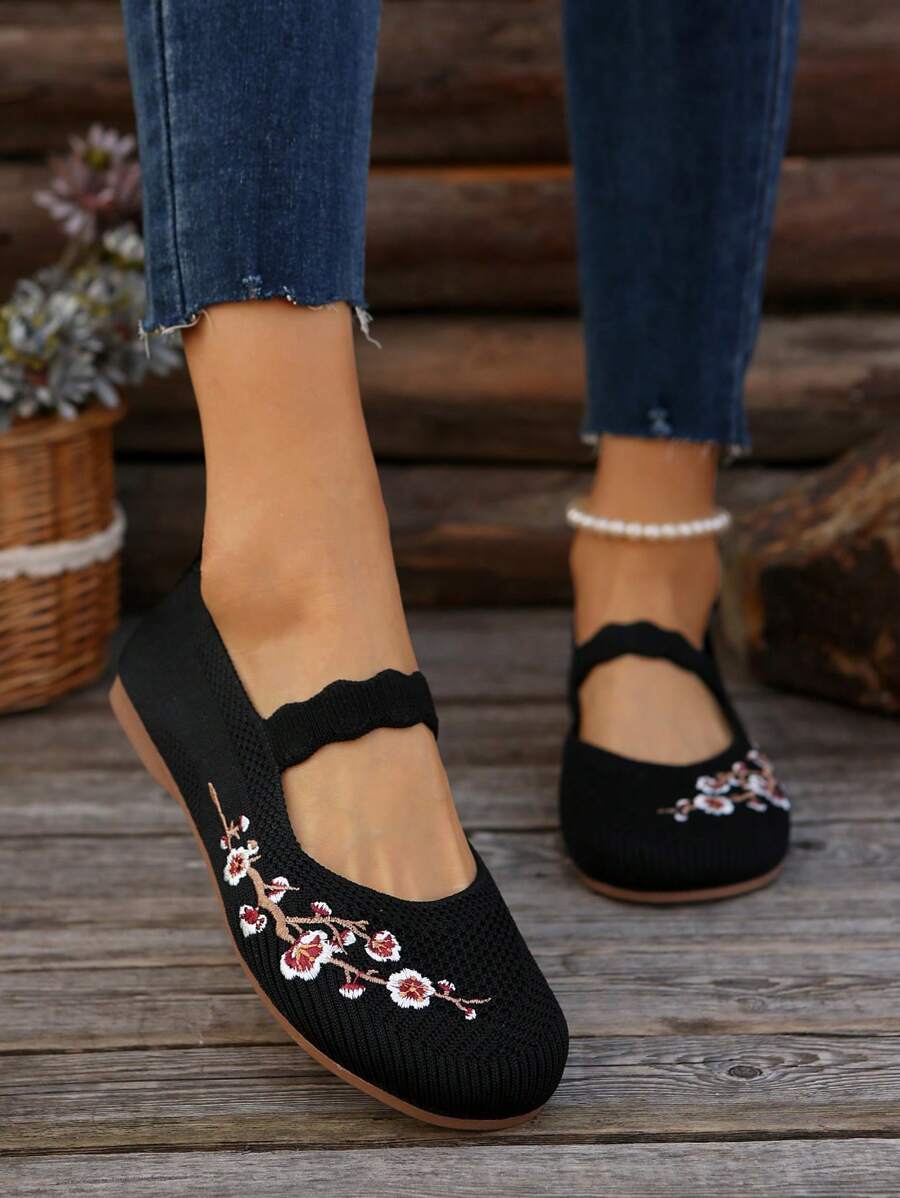 Ženske cipele sa cvetnim vezom, meke slip-on cipele