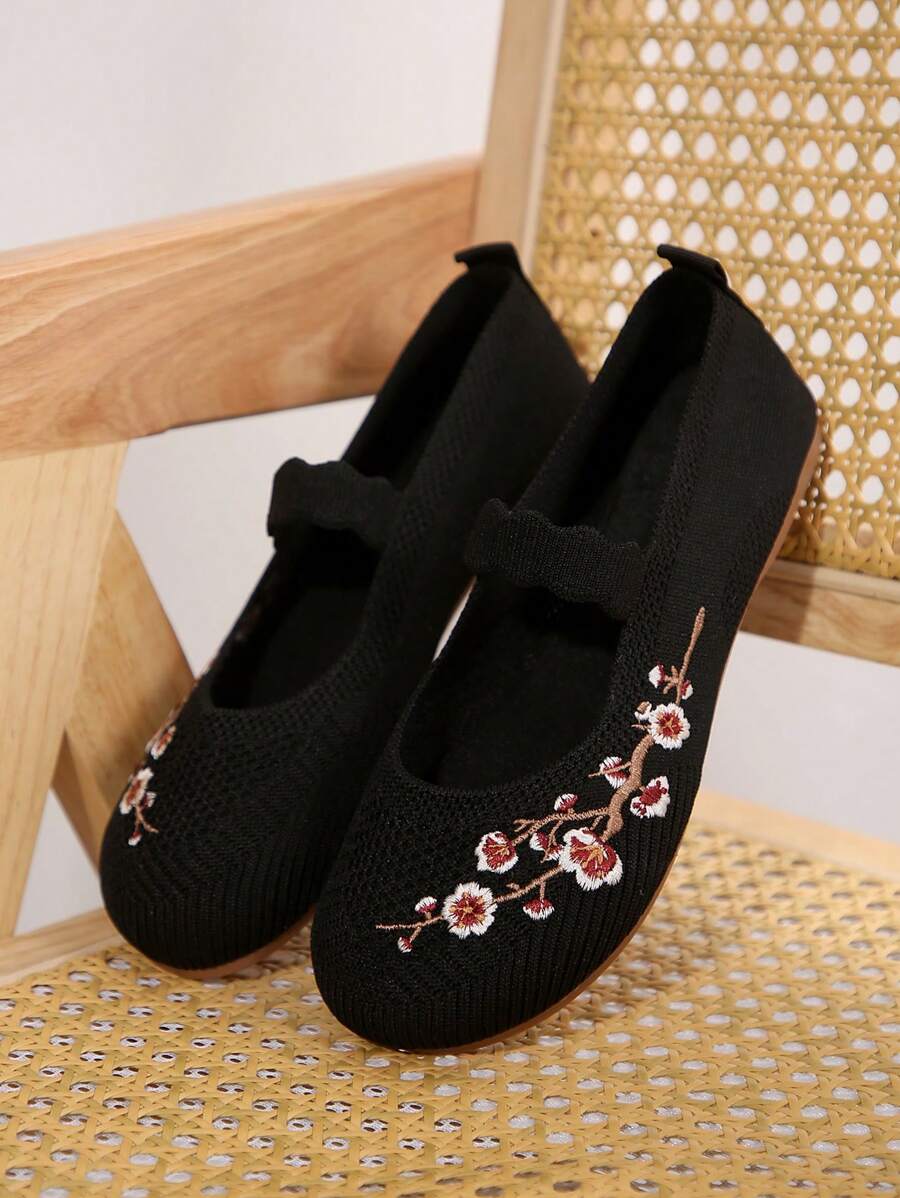 Ženske cipele sa cvetnim vezom, meke slip-on cipele