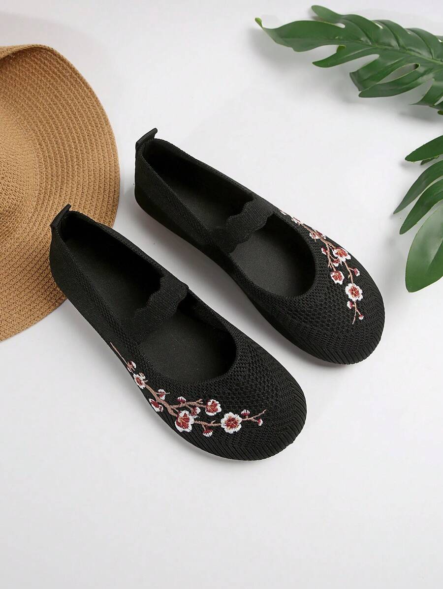 Ženske cipele sa cvetnim vezom, meke slip-on cipele