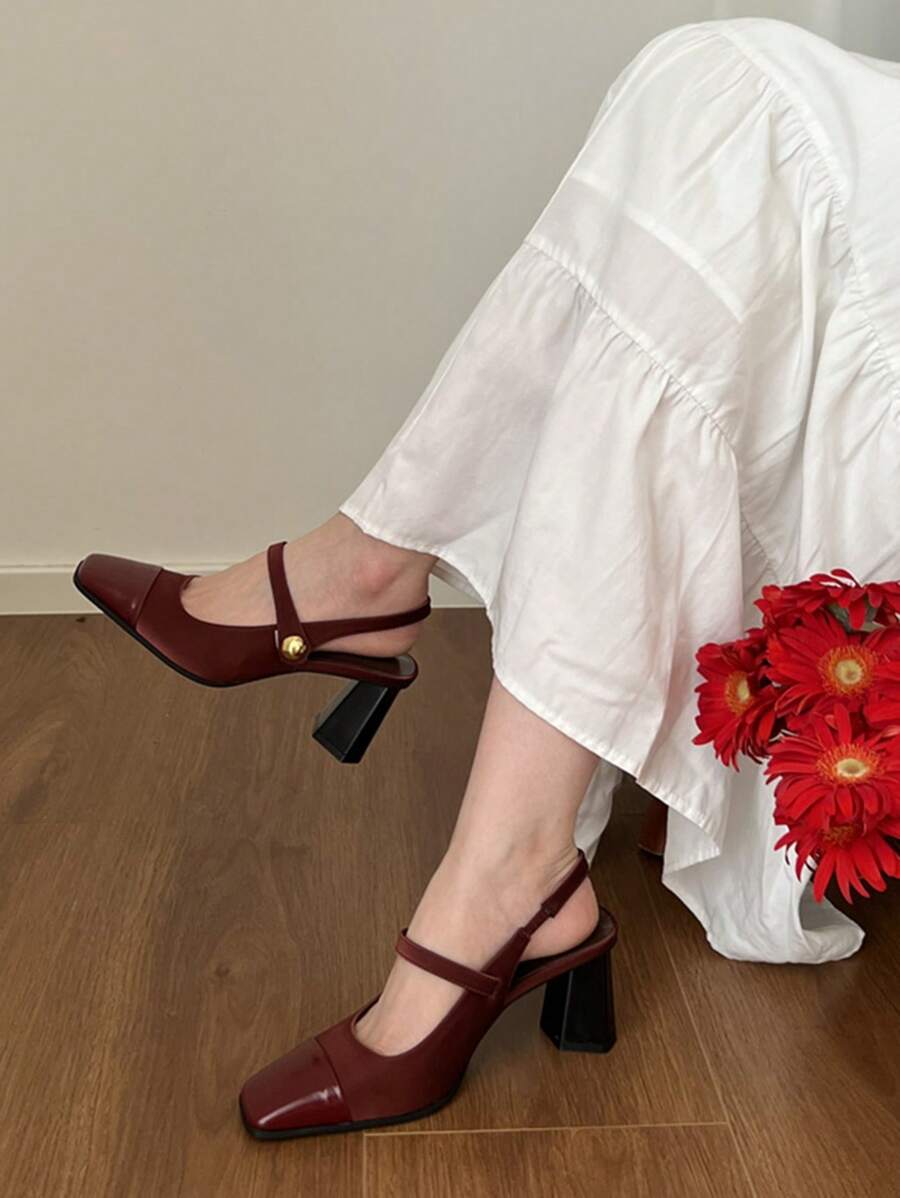 Elegantne Mary Jane cipele sa kvadratnim vrhom