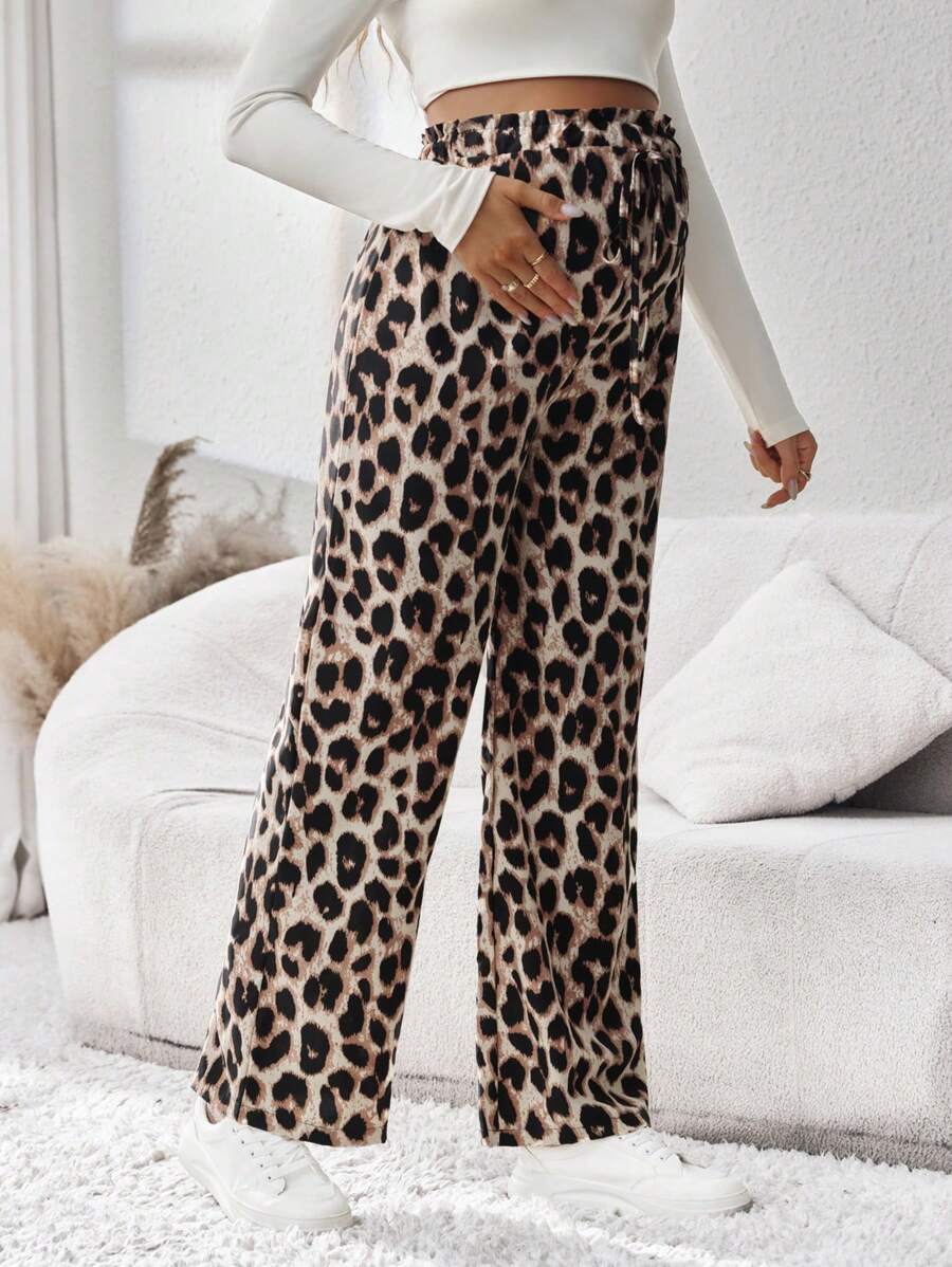 Trudničke pantalone ravnog kroja sa leopard printom, udobne i moderne