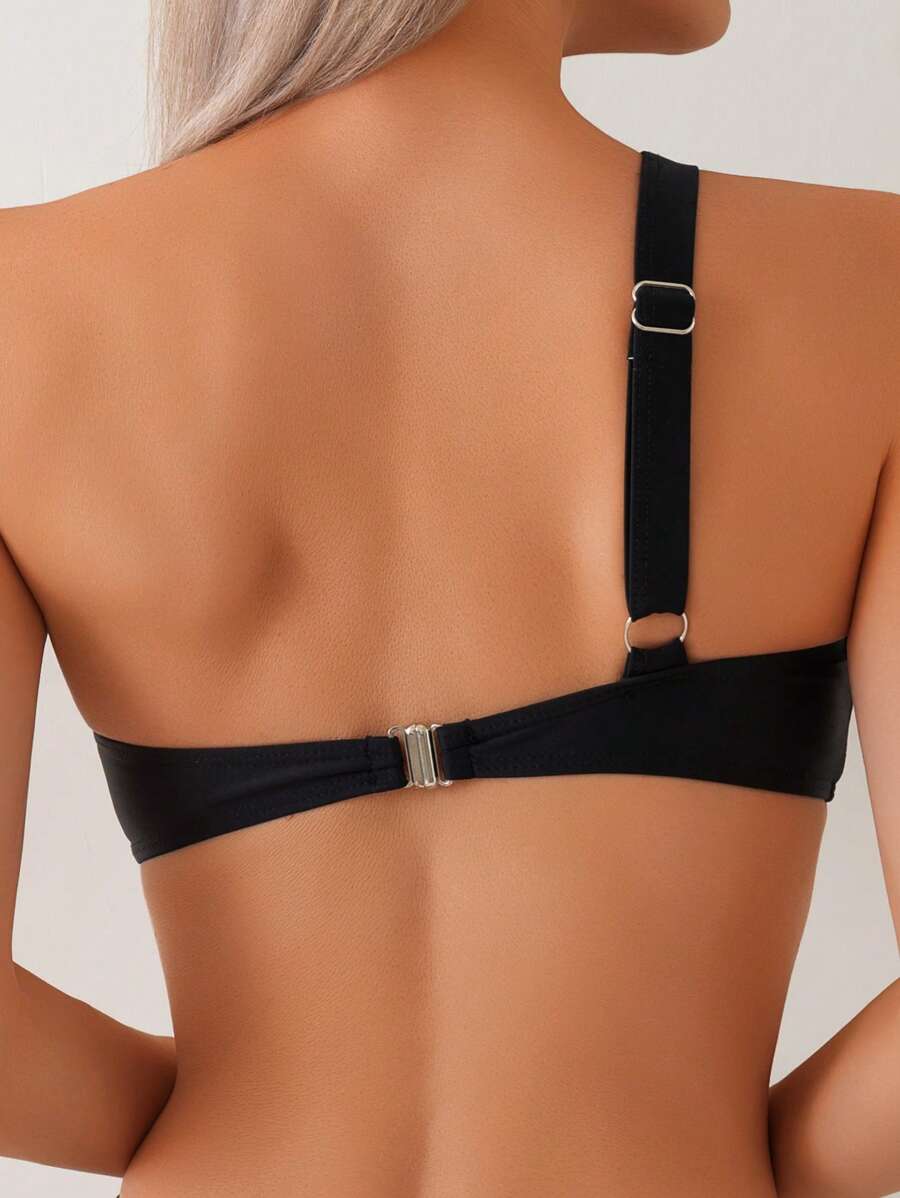 Ženski kupaći  sa Metalnim dodatkom , Seksi na Jedno Rame