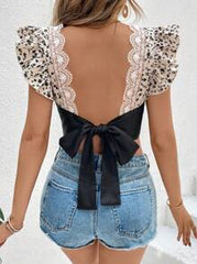 SHEIN Frenchy Women's Beige Summer Boho Holiday Tea Party Holiday Ditsy Floral Contrast Lace Trim Tie-Front Backless Ruffle Blouse,Cap Sleeves,Square Collar Blouse