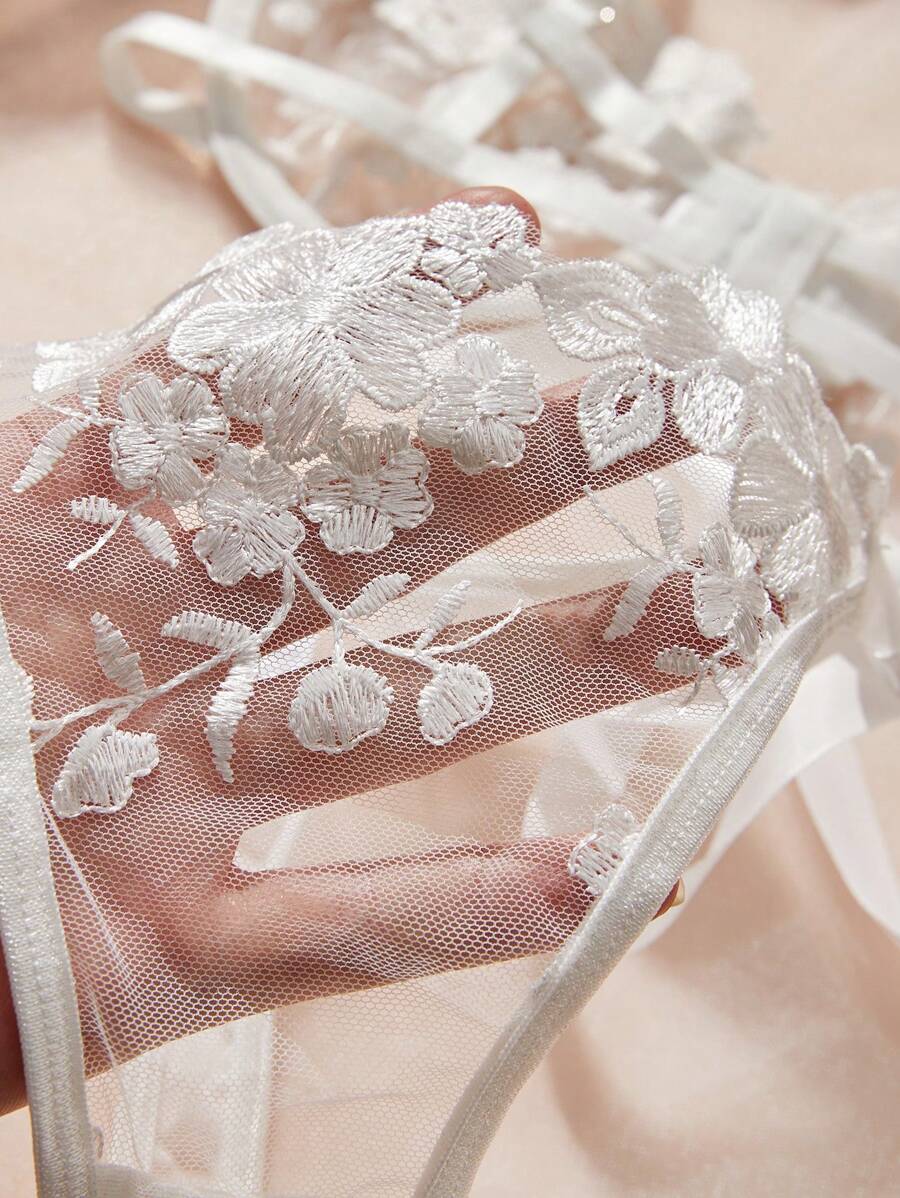 Crystal Vow 2 kom/set ženski donji veš set u nebesko plavoj boji sa vezom i pertlanjem