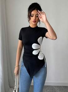 Rafferiza Elegant Round Neck Asymmetrical Hem Black & White Floral Decor Drawstring Women T-Shirt