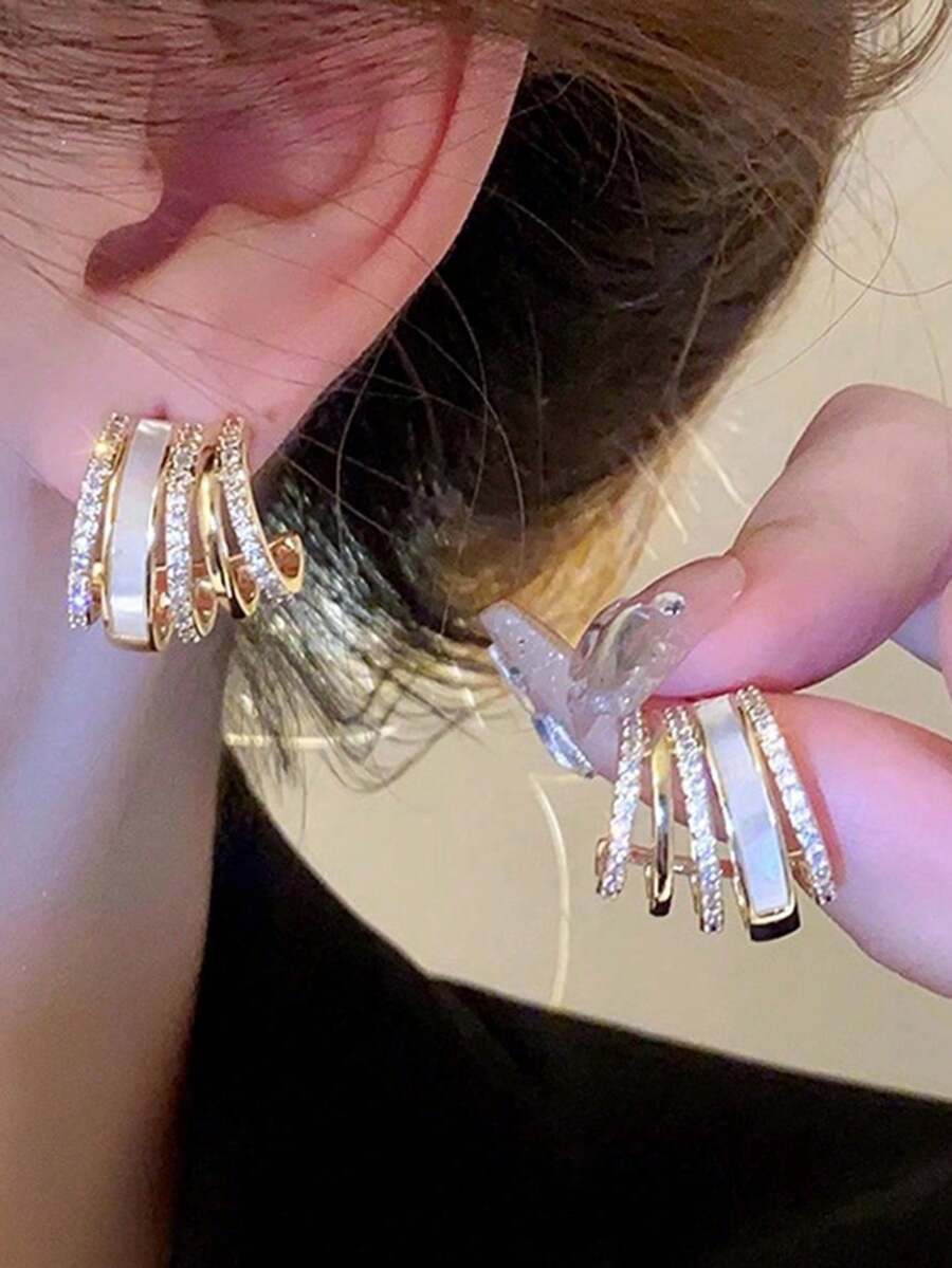 1 par višenamenskih elegantnih naušnica