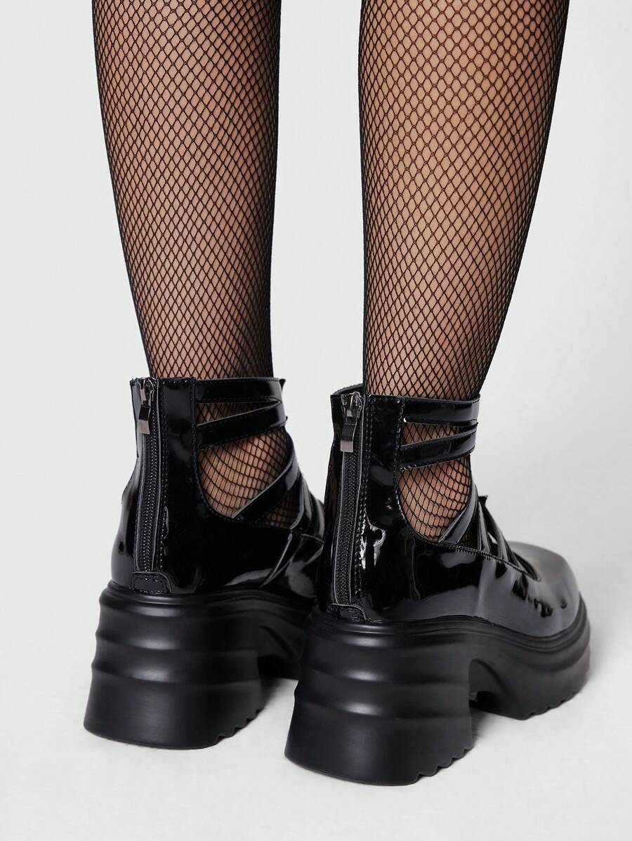 Goth  Mary Jane Debela Peta