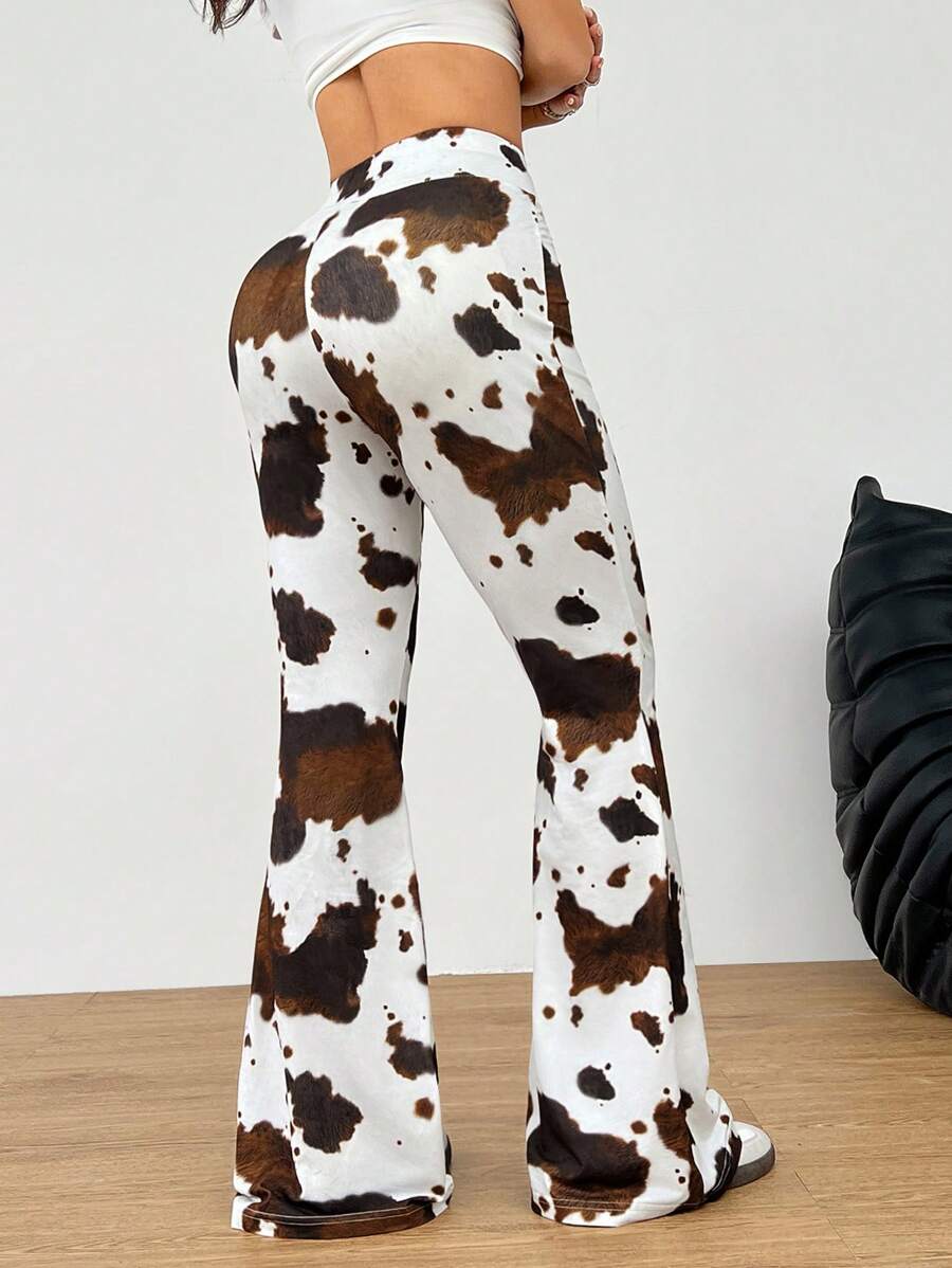 Ženske uske pantalone sa raširenim nogavicama