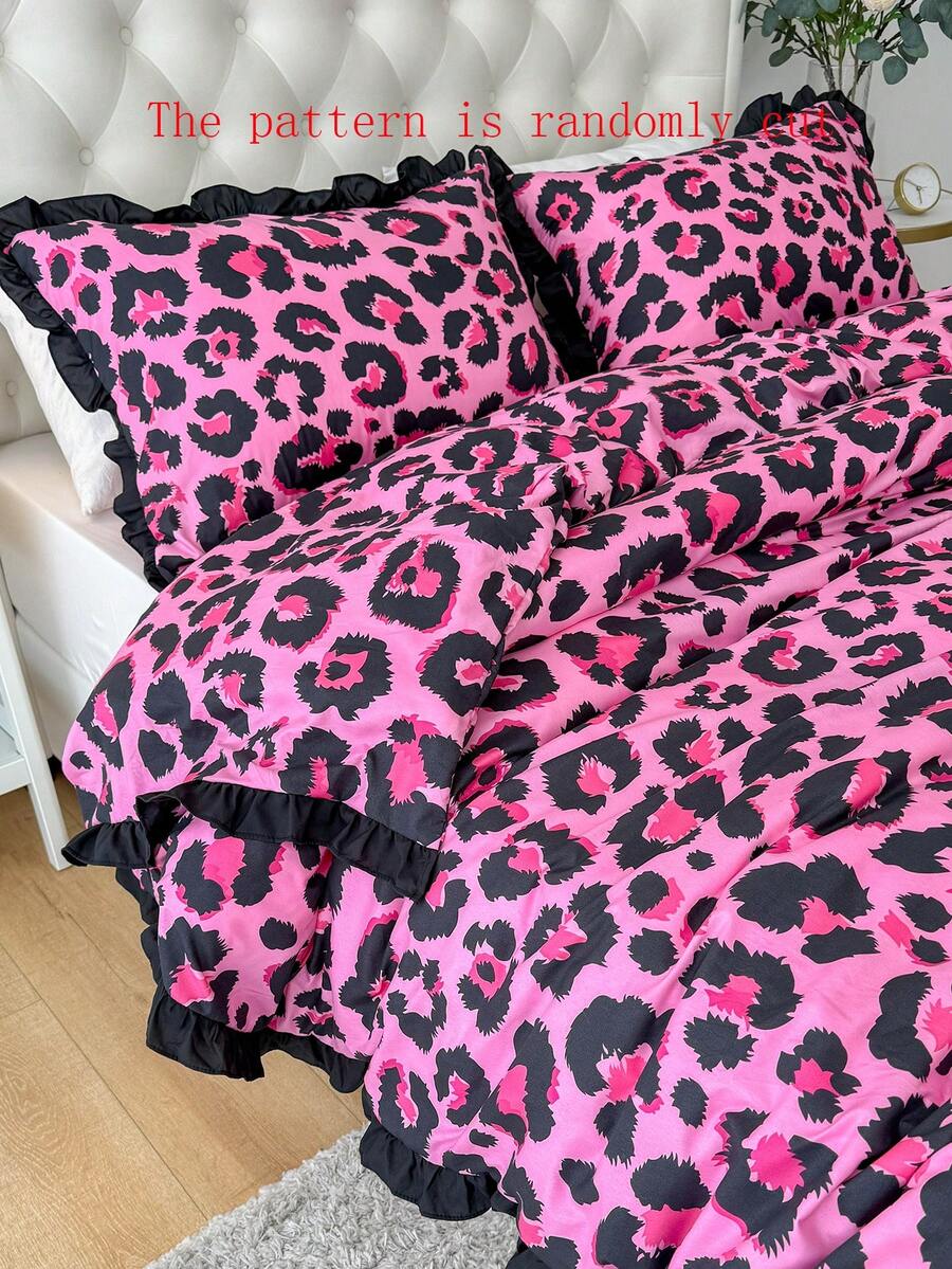Mekana, lagana i prozračna posteljina sa leopard printom i čipkom