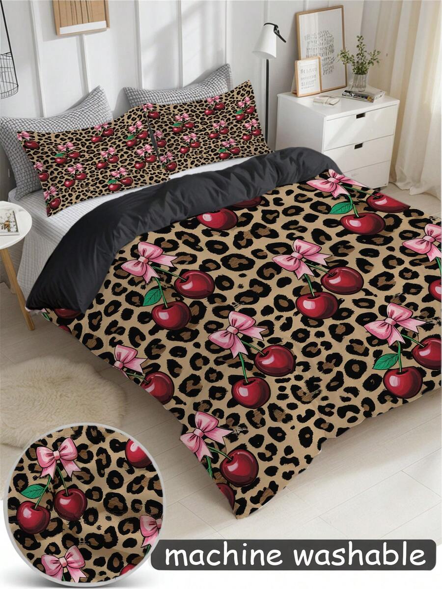 Set posteljine sa leopard printom i mašnom, 3 komada (1 navlaka za jorgan + 2 jastučnice, jorgan nije uključen)