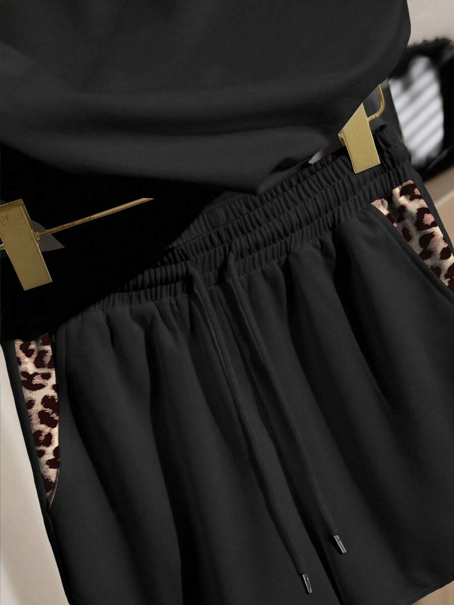 Ženski Casual Komplet sa Leopard Print Majicom i Šorts