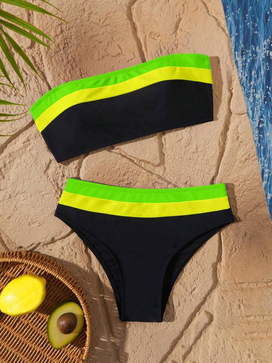 Dvodelni Bikini sa Patcherom u Kontrastnim Bojama