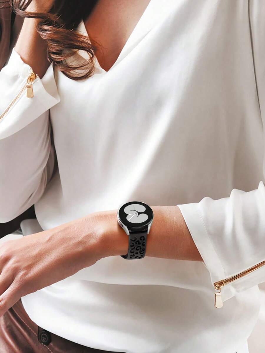 20mm dvobojna silikonska narukvica za sat sa cvetnim reljefom, kompatibilna sa Samsung Galaxy Watch 7 6 5 4 40mm 44mm/5 Pro/6 Classic 47mm/Watch 4 Classic/Active 2, 45mm/Watch 3/Watch 4 Classic 42mm 46mm Watch 6 47mm 43mm