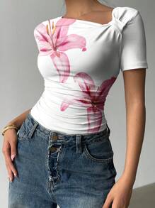 Siren Gaze Women Casual Elegant Asymmetric Collar Ruched Fitted Short Sleeve T-Shirt, Floral Print, Suitable For Summer Suitable For Going Out Casual