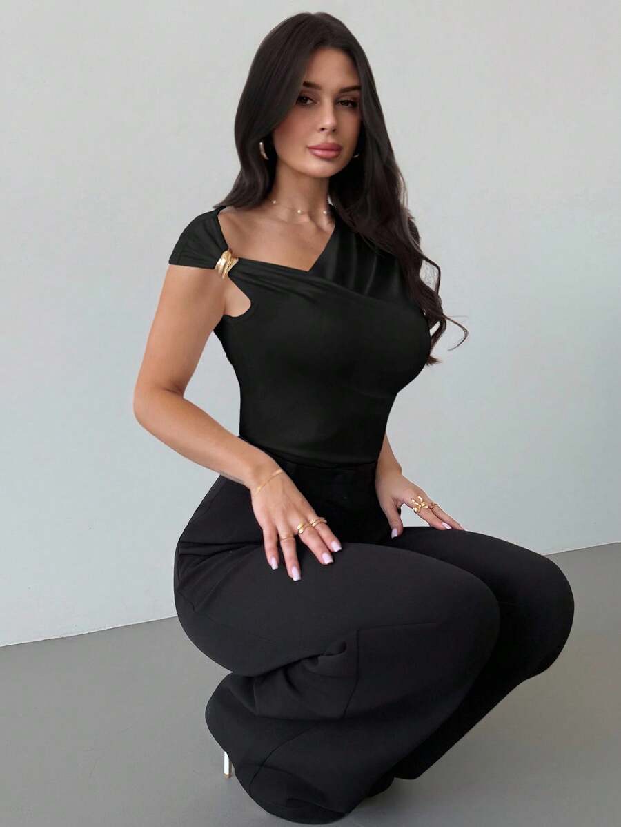 Asimetrična Uska Bela Majica, Elegantna