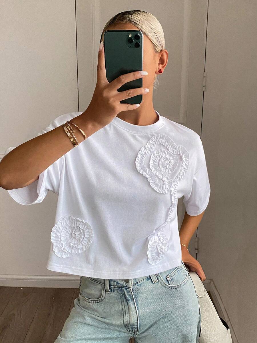 Livesso Pleated 3D Flower Loose Short Sleeve Cropped Round Neck Casual Summer Top For Women