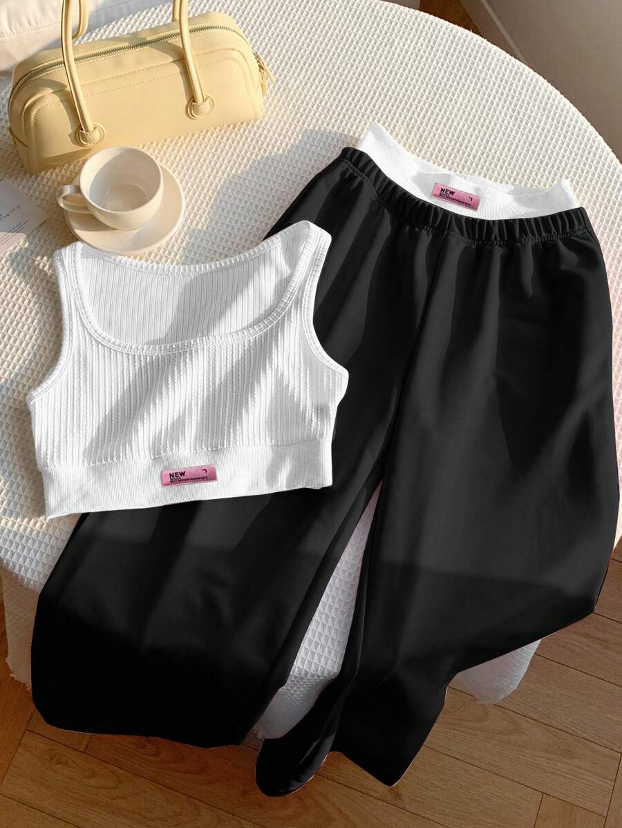 2kom/Set Ženska majica sa printom i kontrastne boje pantalone