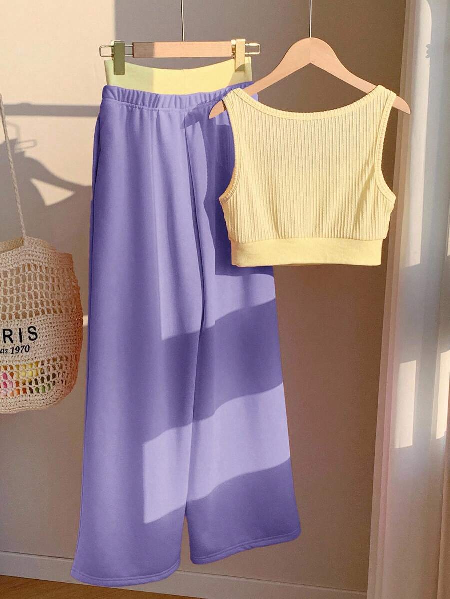 2kom/Set Ženska majica sa printom i kontrastne boje pantalone