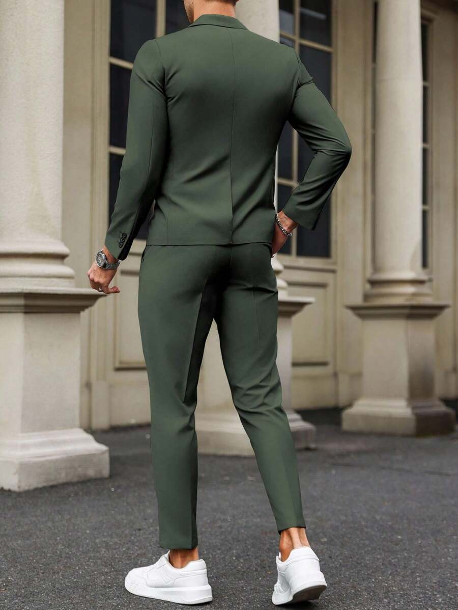 Muški formalni komolet od dva dela sa sako i pantalonama u jednoj boji, slim fit