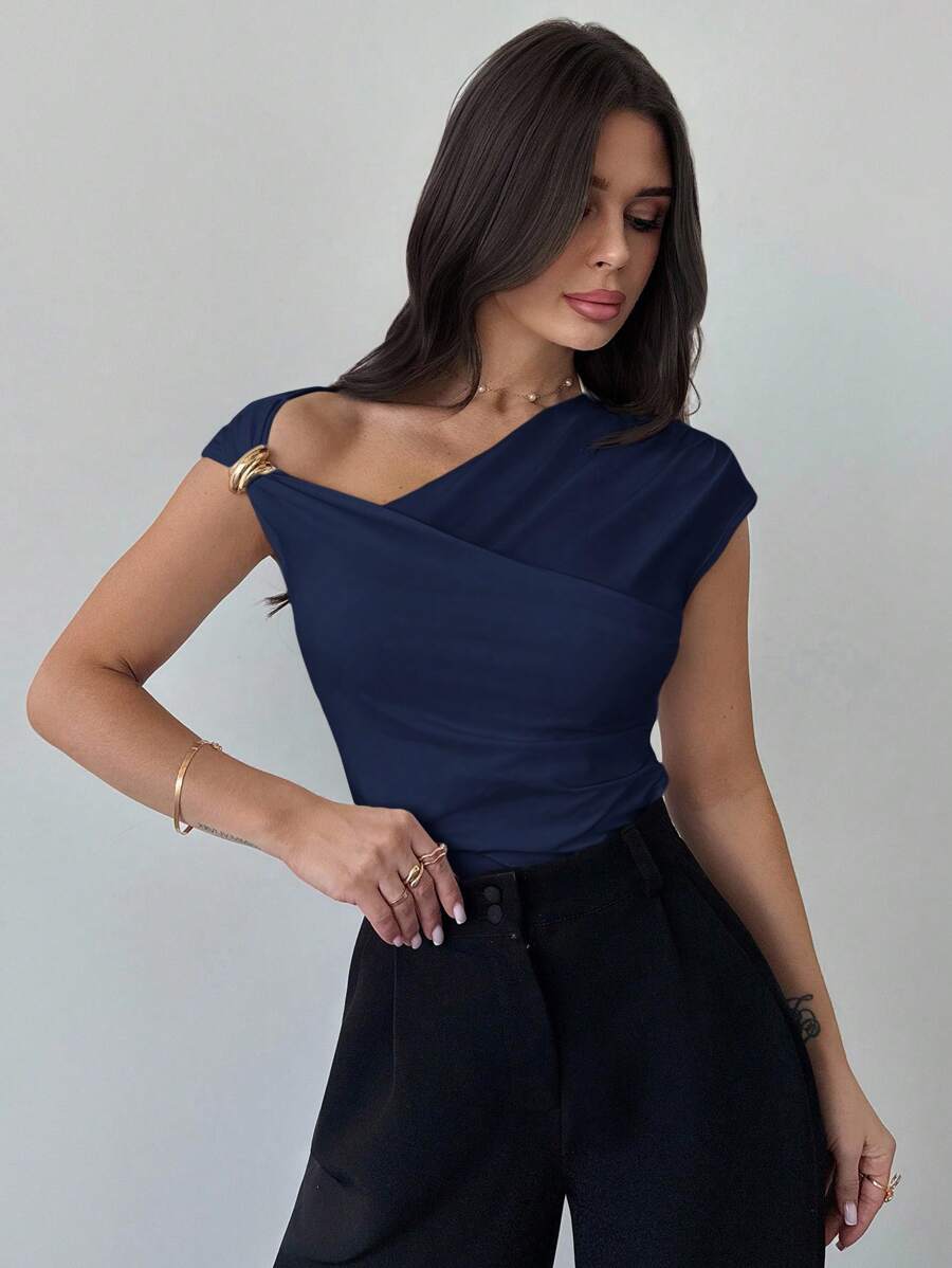 Asimetrična Uska Bela Majica, Elegantna