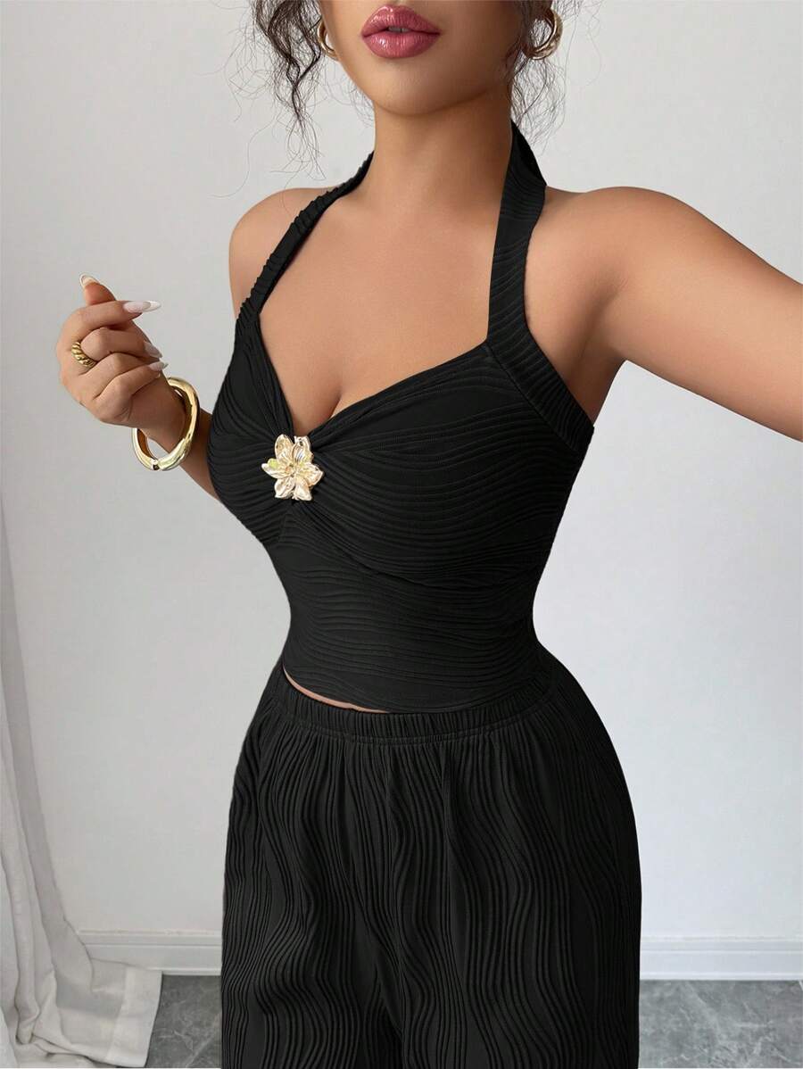 Ženski set  Metalni Cvietni Dekor Crop Top  + pantalone