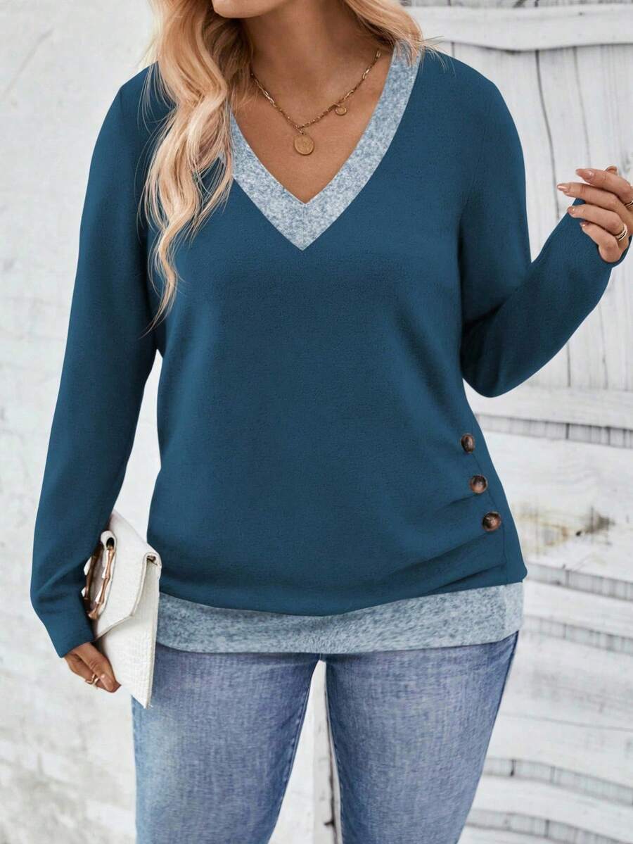 Ženska ležerna majica dugih rukava plus size sa ukrasnim dugmićima i kontrastnim rubom