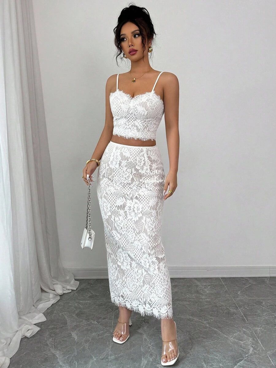 Set Ženski beli čipkani top sa bretelama i suknja, letnji elegantni zavodljivi party outfit