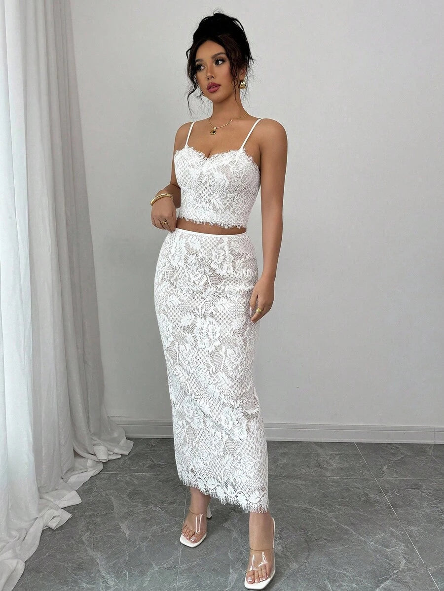 Set Ženski beli čipkani top sa bretelama i suknja, letnji elegantni zavodljivi party outfit