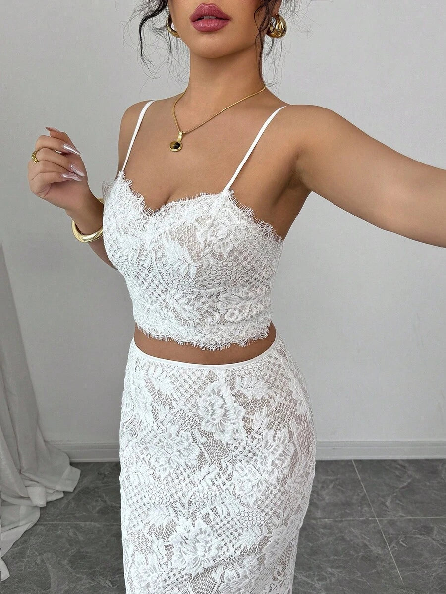 Set Ženski beli čipkani top sa bretelama i suknja, letnji elegantni zavodljivi party outfit