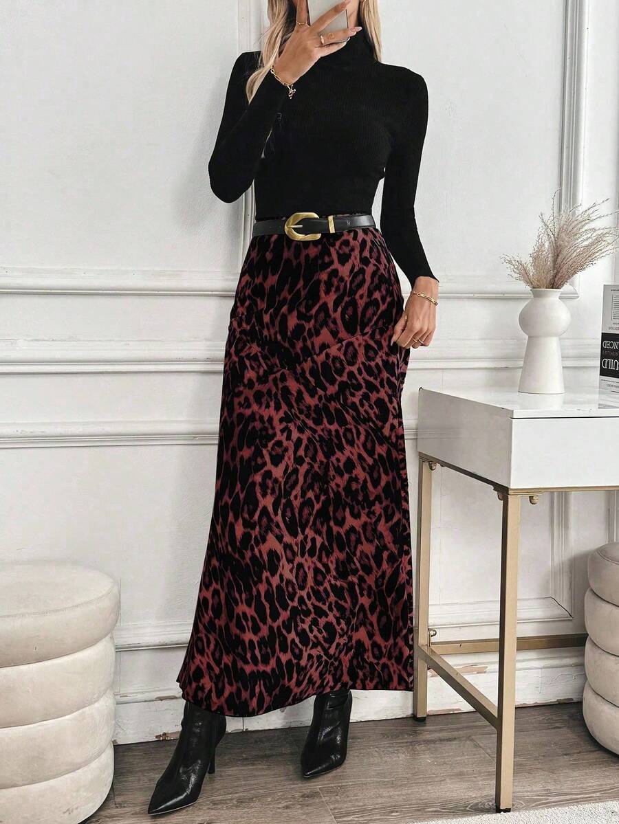 Elegantna maksi suknja sa leopard printom i visokim strukom