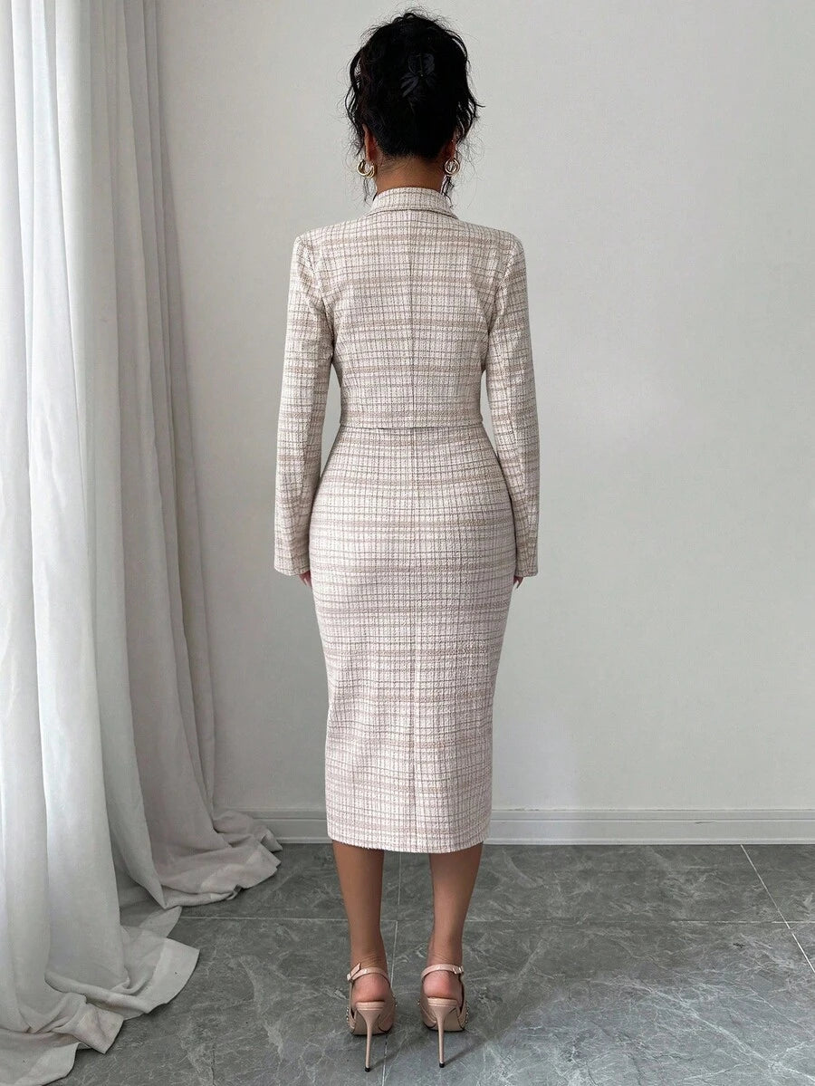 Tweed odelo od 2 dela: elegantna sako jakna  + uska haljina bez rukava