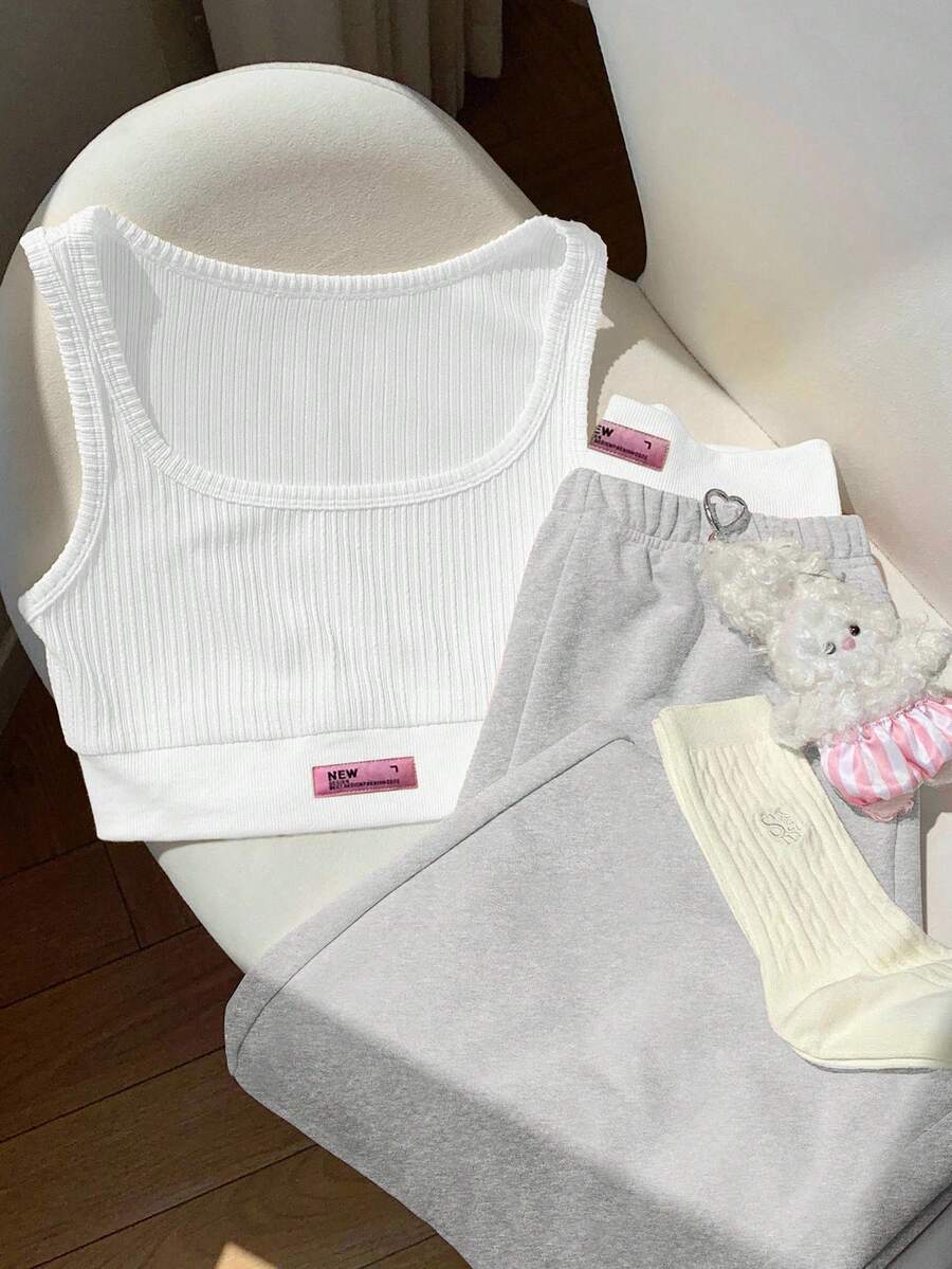 2kom/Set Ženska majica sa printom i kontrastne boje pantalone