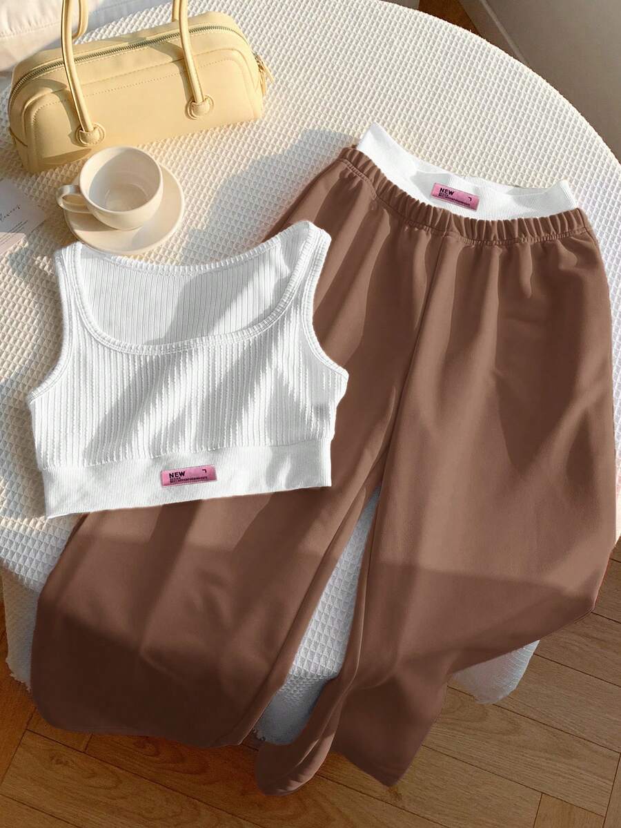 2kom/Set Ženska majica sa printom i kontrastne boje pantalone